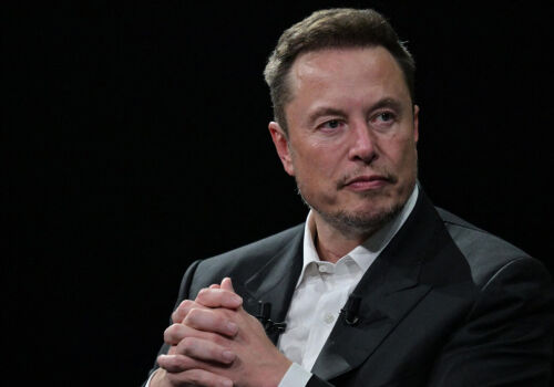 Elon Musk și-a intensificat criticile la adresa OpenAI fără să spună un singur cuvânt