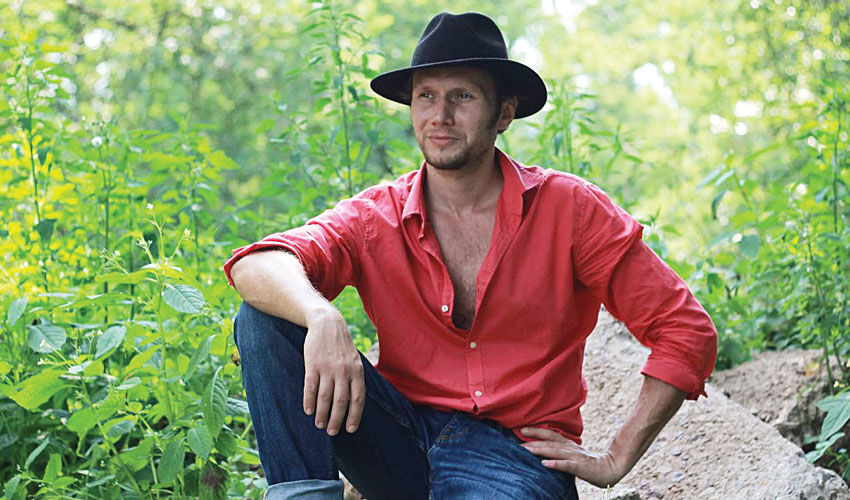 Yuri Palkov: “The tool of an artist is observation” Yuri Palkov: “The tool of an artist is observation”