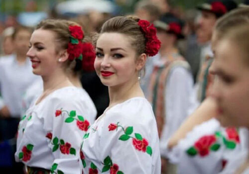 Moldovan women are still “catching up” with men