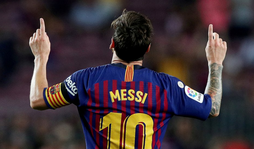 Messi tops the list of players with the most appearances in the world Lionel Messi