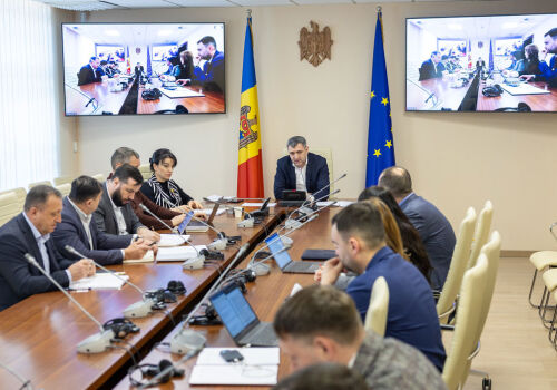 Directorul CNA va putea deține funcția pentru două mandate a câte cinci ani