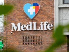 1560_11_MedLife