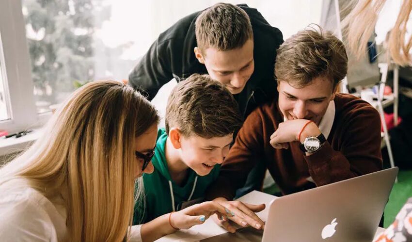 Startups worthy of attention Startups worthy of attention