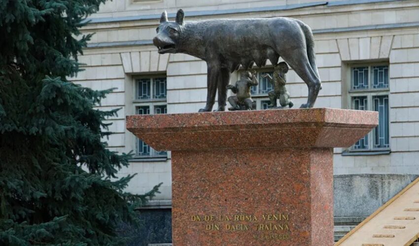 Памятная монета в честь Римской волчицы