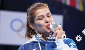 1567_14_Anastasia_Nichita_Wrestling_Olympics_Silver_Medal_Paris_France_Olympic
