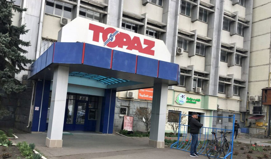 Angajații fabricii Topaz cer protecție din partea președintelui Republicii Moldova