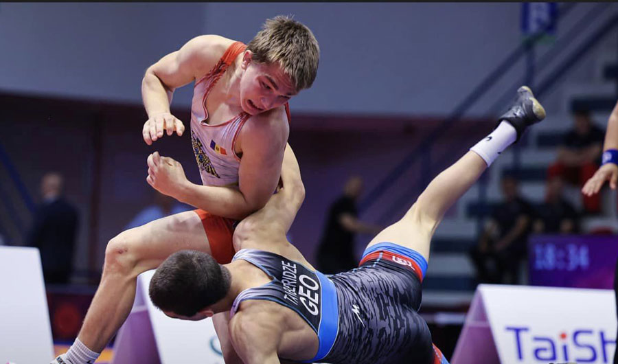 Maxim Sarmanov – bronze medalist of the Youth Wrestling World Championships