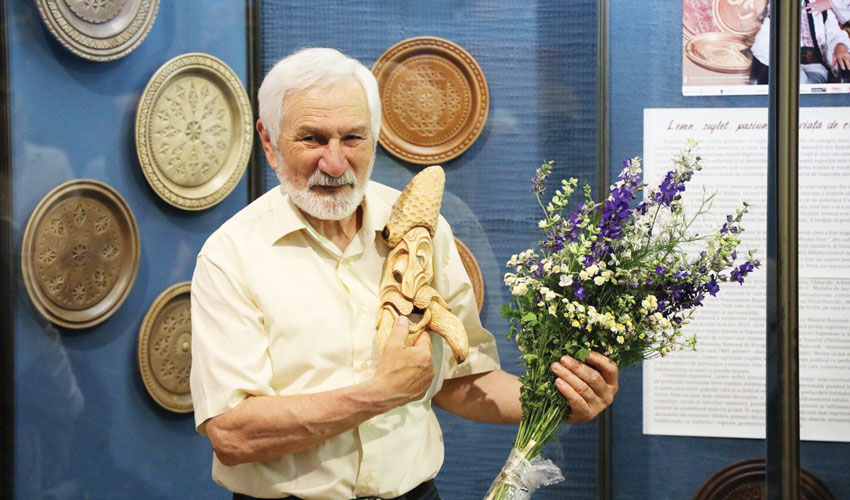Victor Pelin’s Tree of Life