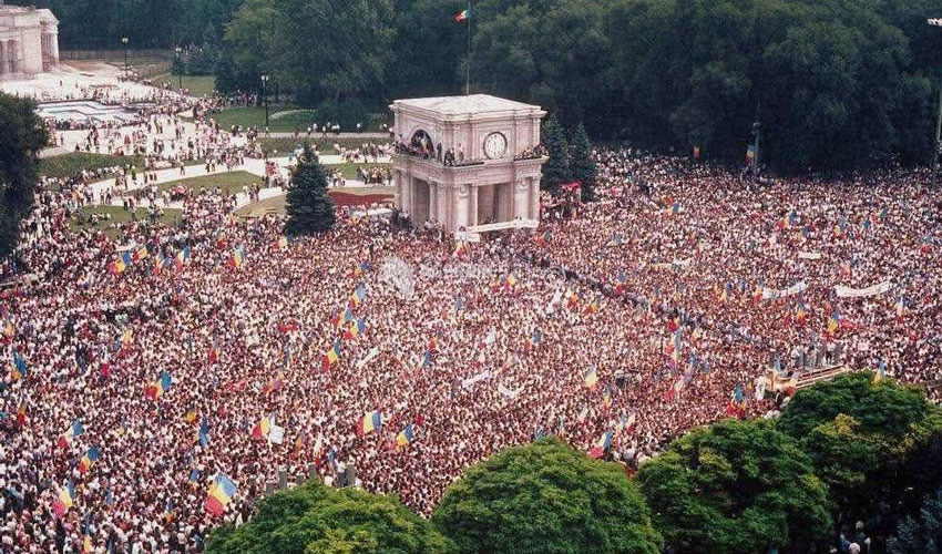 Independence Day: Moldova celebrates with visiting EU leaders