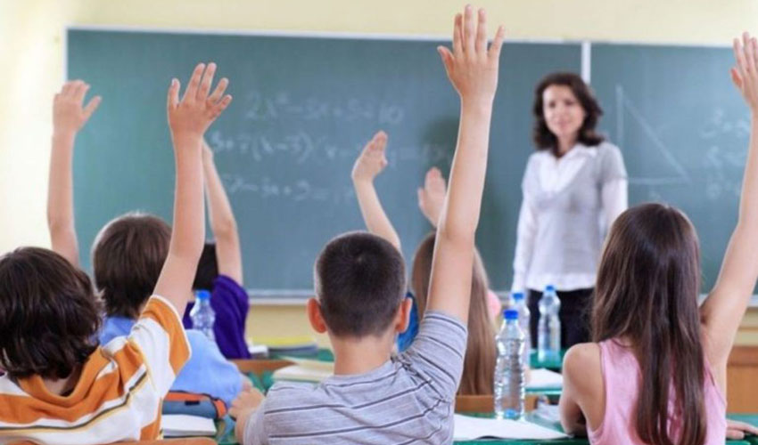 Multilingvismul va fi introdus în școlile minorităților naționale