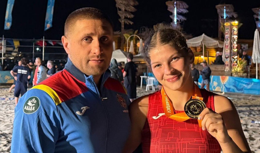 Juniorul moldovean a devenit campion mondial la lupte pe plajă