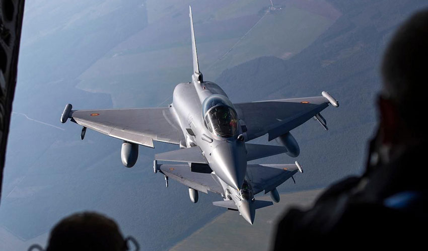 FT: NATO a discutat despre un răspuns mai agresiv la Rusia