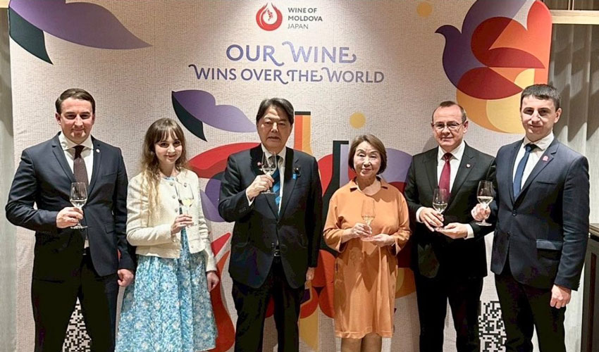 В Японии состоялся второй «Вернисаж вин»