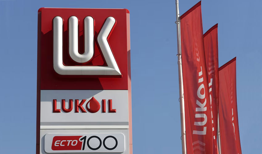 Молдова и Румыния синхронно берут под контроль активы Lukoil