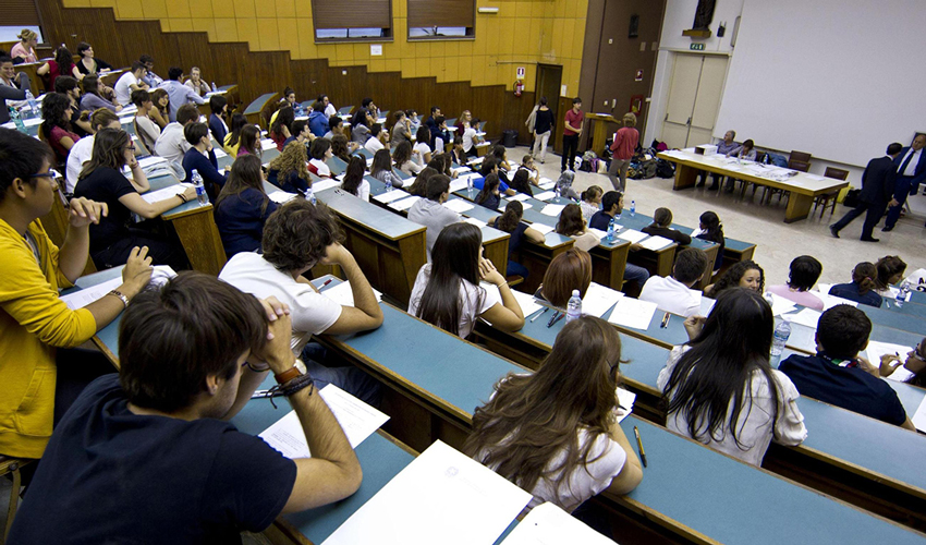 Student Scholarships: 4 kg of mackerel or 10 days of apartment rent