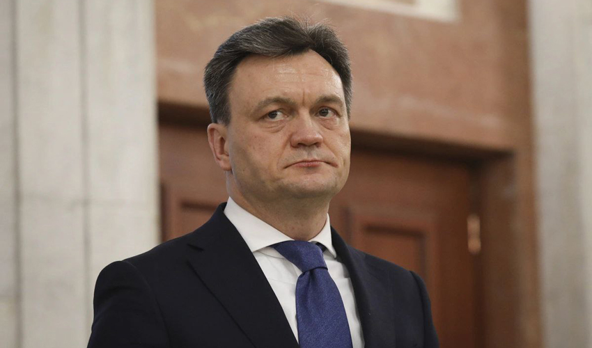 Rechan nu a promis, dar s-a întors