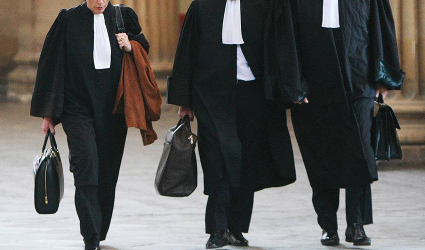 The Bar Association convenes an extraordinary meeting