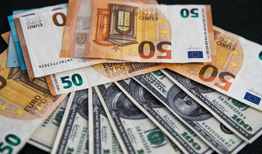 Rata de schimb a euro depășește „pragul durerii”