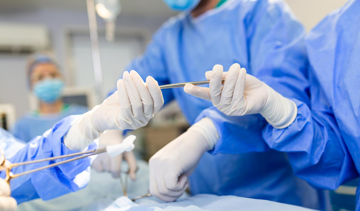 CNAM a alocat 196 de milioane de lei pentru operații complexe gratuite în 2025