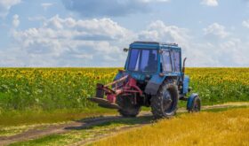 1603-95 tractor in the field