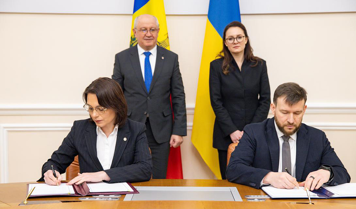 Moldova și Ucraina convin să simplifice procedurile de trecere a frontierei