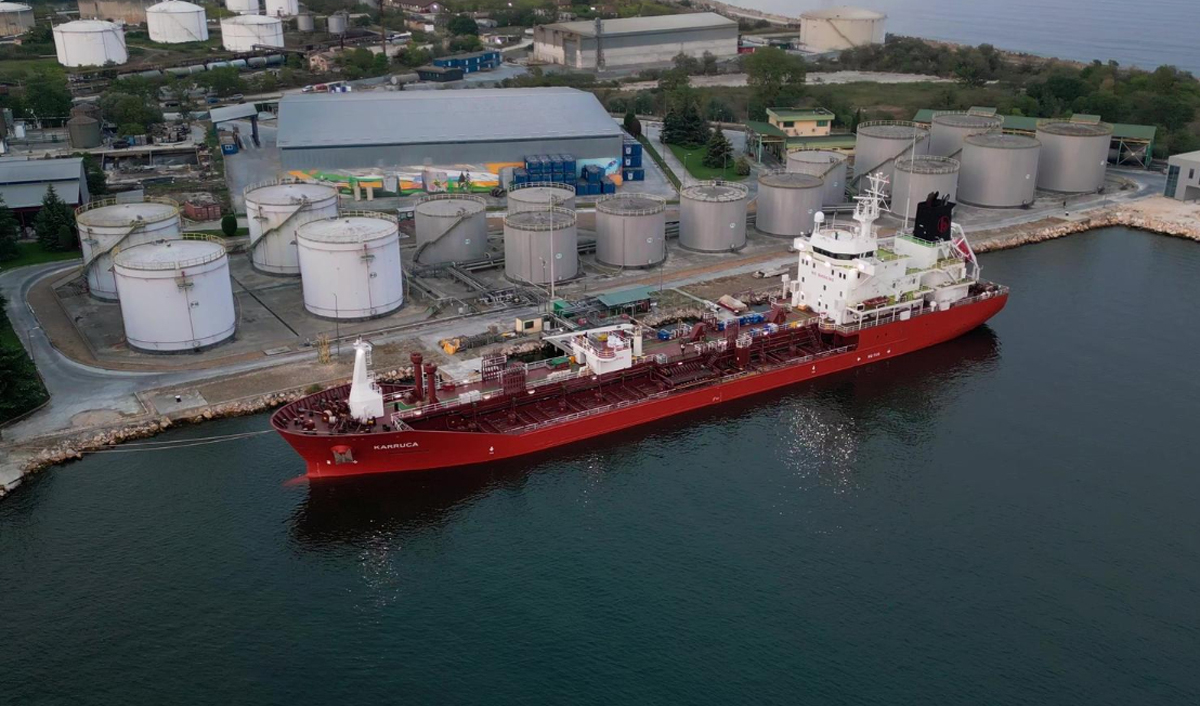 Греция и Мальта против запрета на оказание услуг для нефтяного экспорта РФ морем