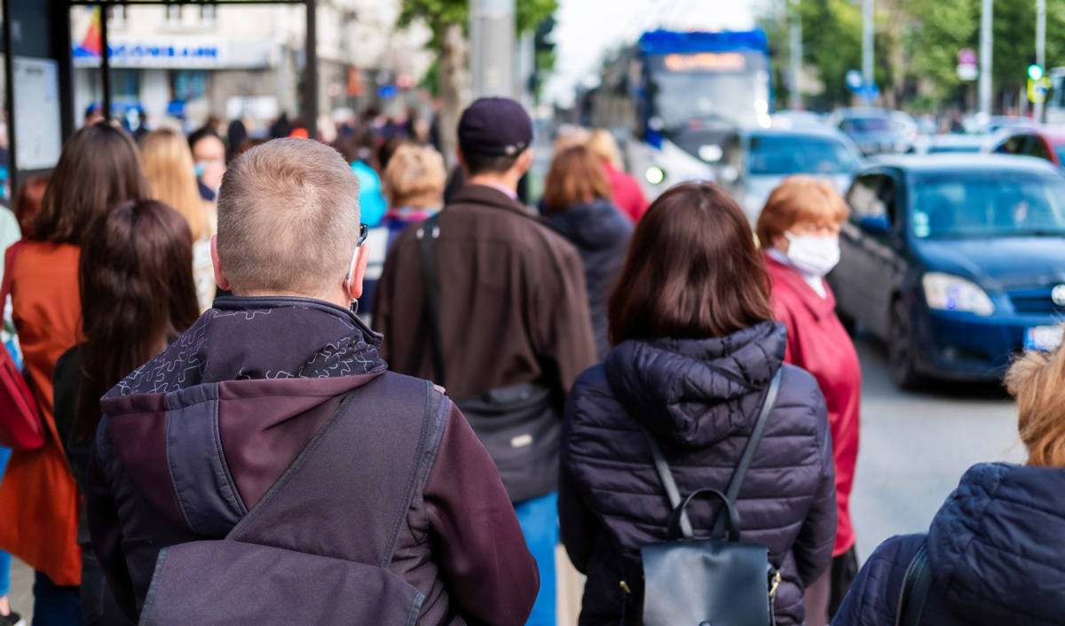 Коллективная усталость на фоне войны повышает социальную дистанцию