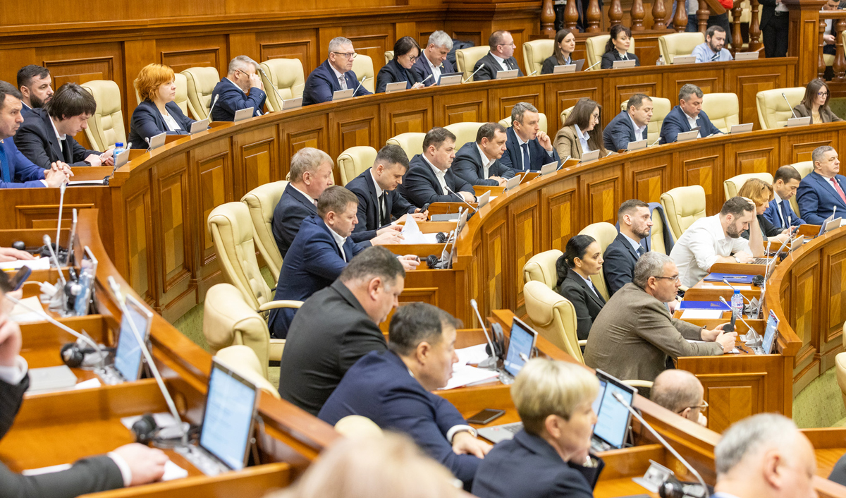 Порог регистрации плательщиков НДС до 1,7 млн леев утвержден окончательно