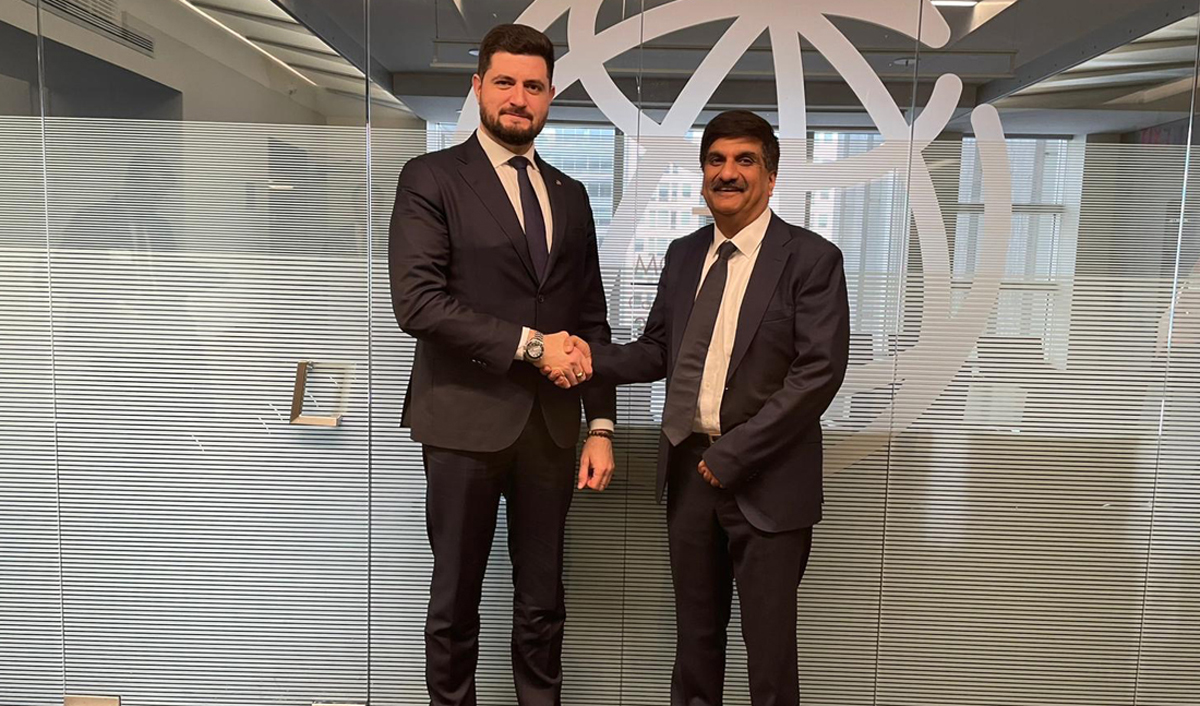 Дорин Жунгиету в Вашингтоне обсуждал продажу активов Lukoil