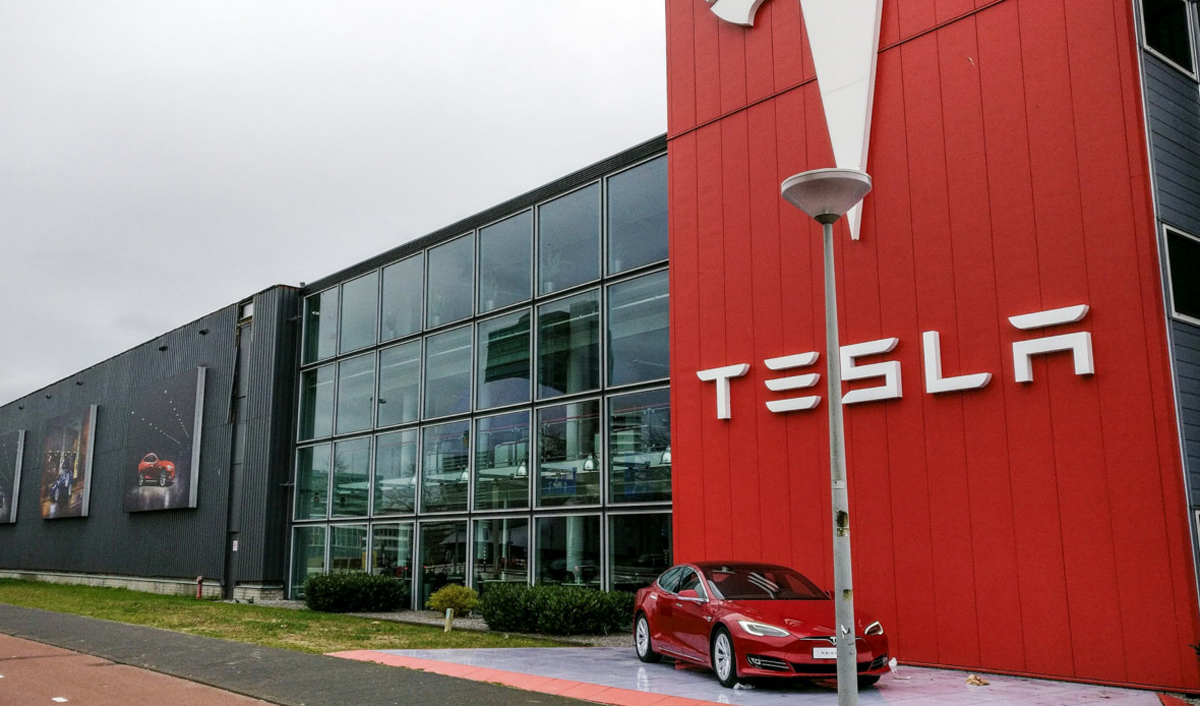 Маск поставил условия Германии: расширение Tesla под вопросом из-за профсоюзов
