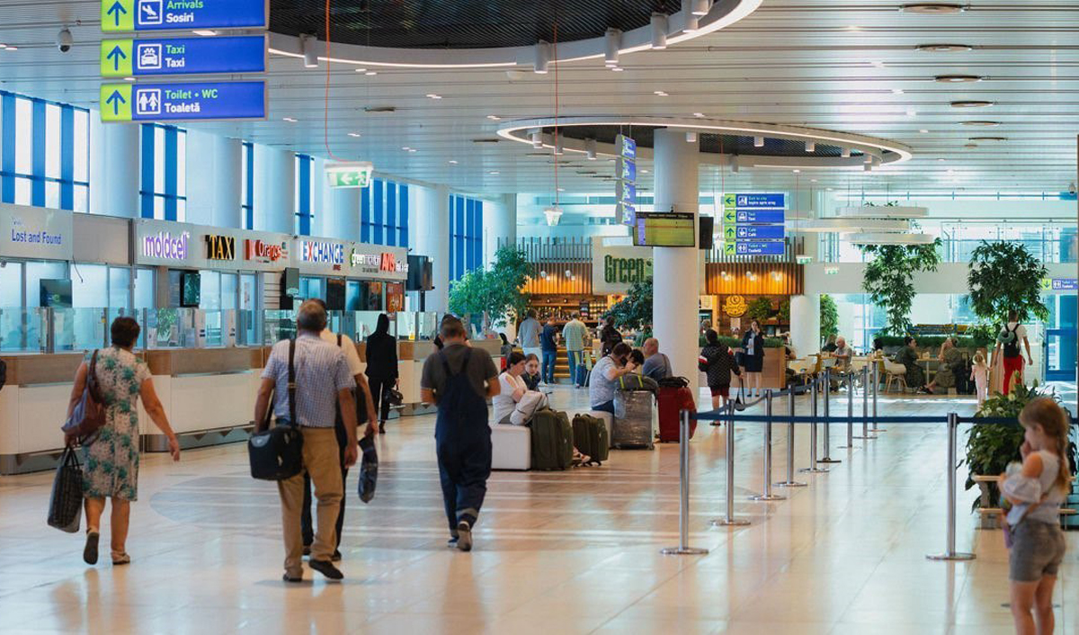 First Moldovan tourists evacuated from UAE