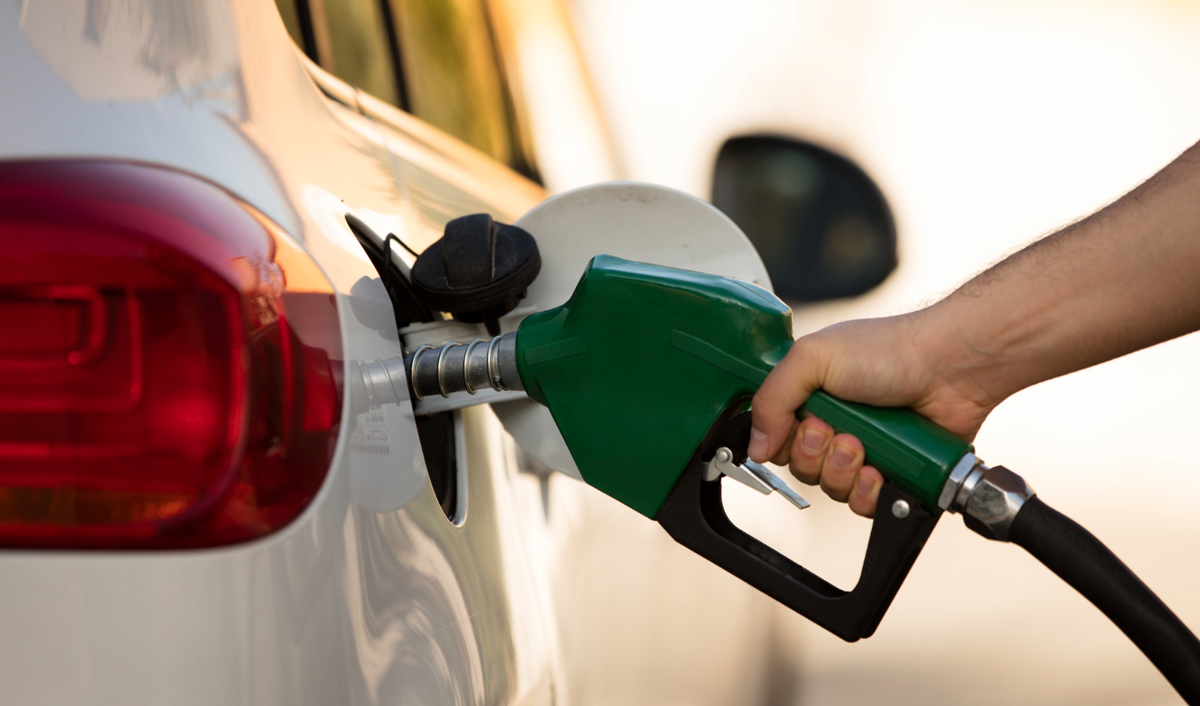 Ion Chicu: 50% din prețul benzinei sunt taxe