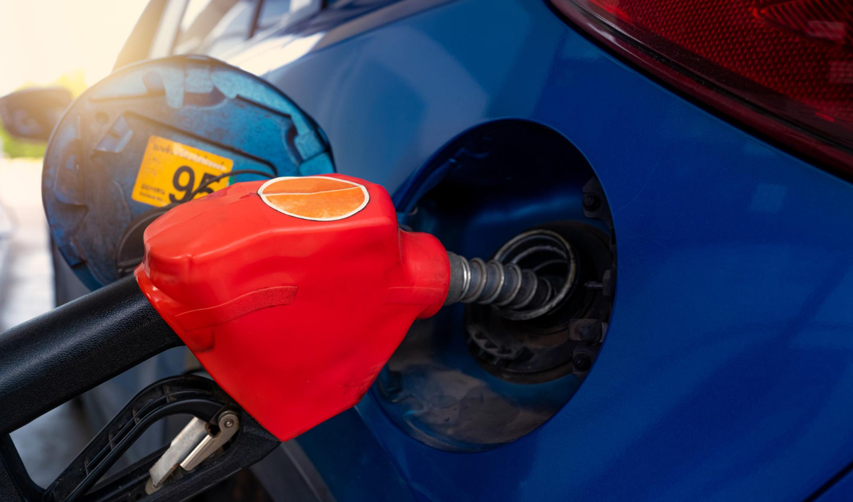 Alexandru Munteanu: Speculațiile sunt folosite „nu numai la benzinării, ci și în spațiul public”.