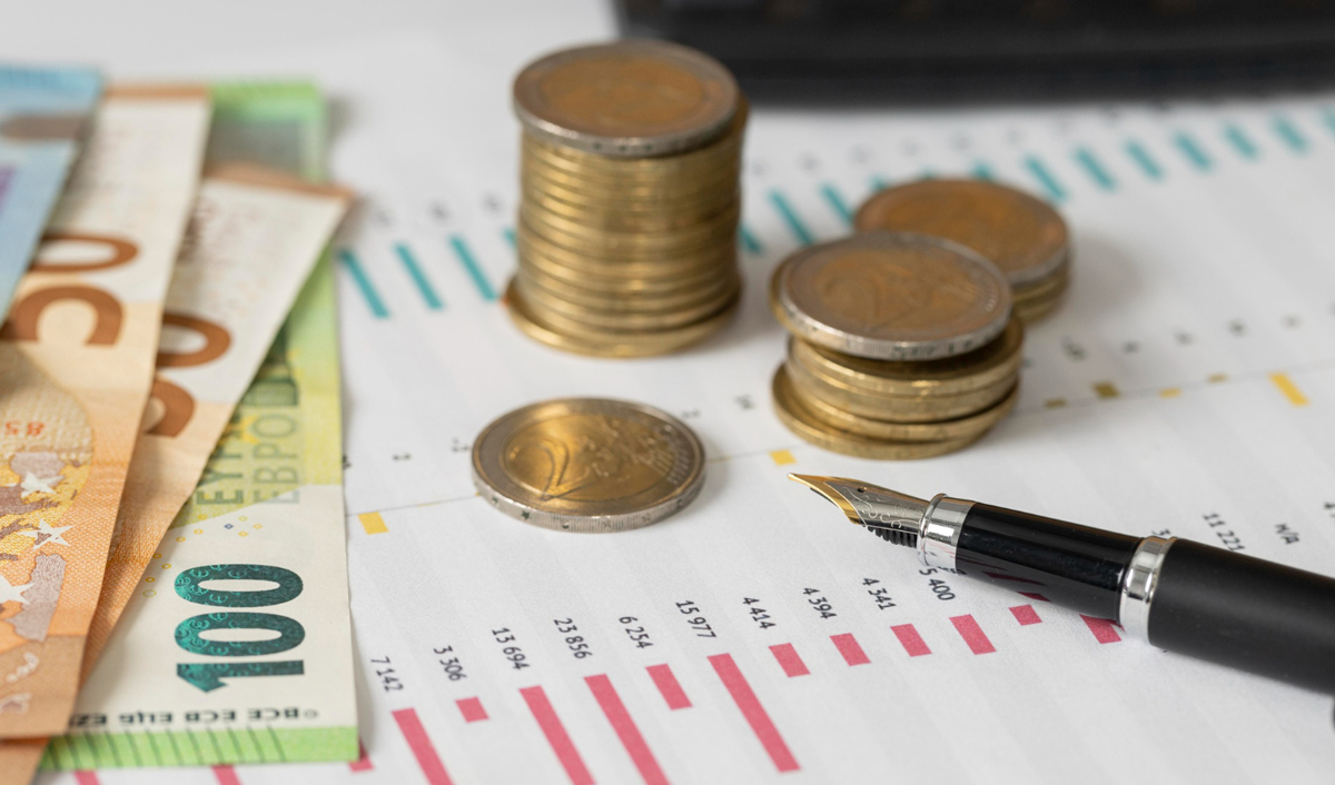 Creșterea prețului petrolului ar putea micșora PIB-ul mondial – Goldman Sachs