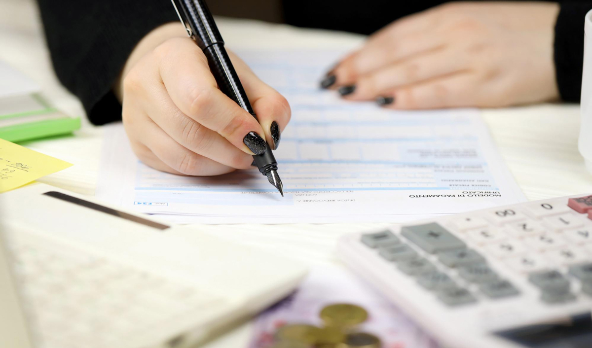 Termen limită: au mai rămas zece zile pentru raportarea veniturilor