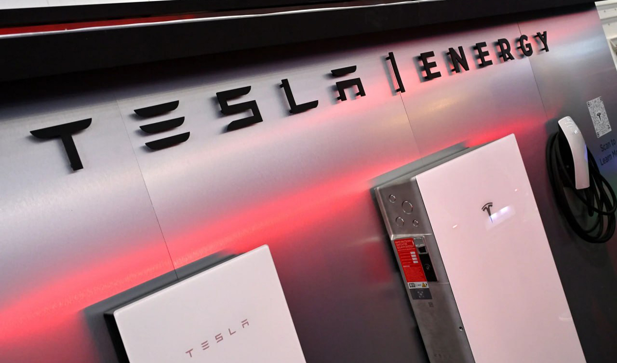 4,3 miliarde de dolari în joc: Tesla pariază pe bateriile viitorului