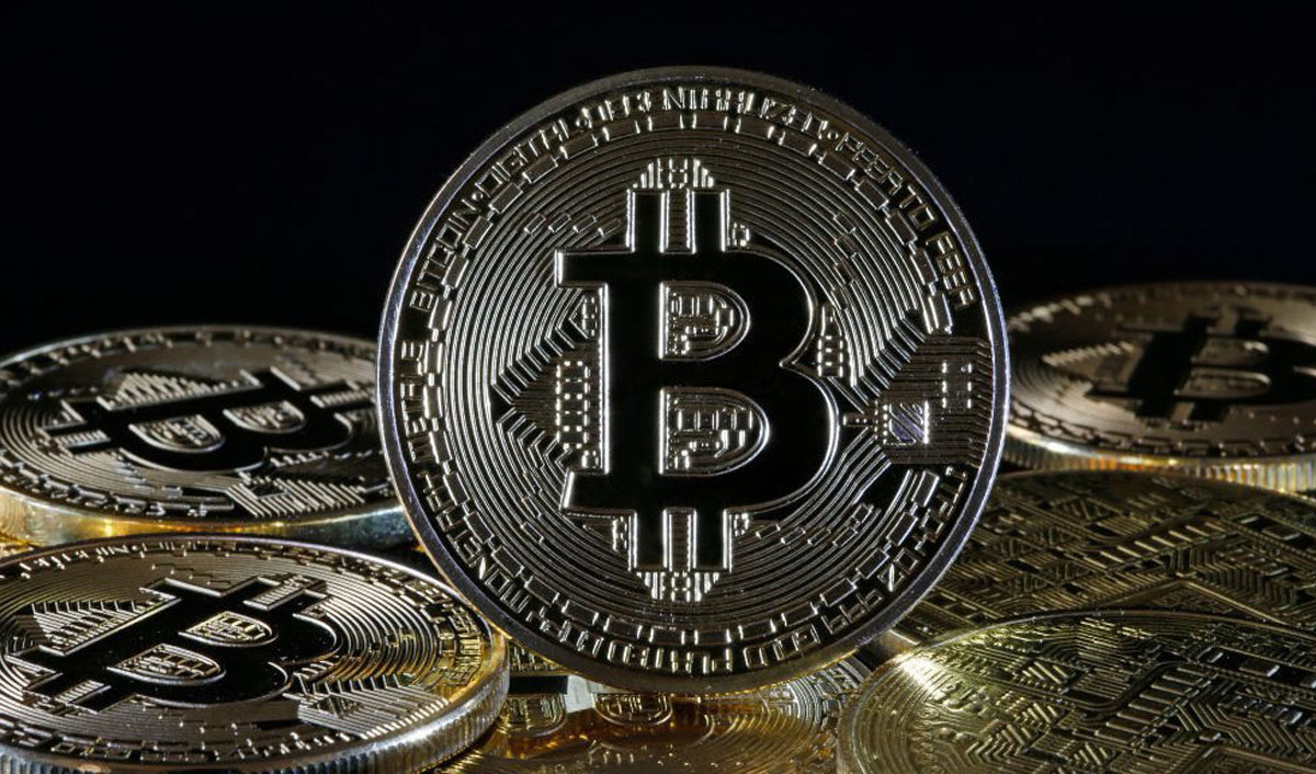Bitcoin ar putea scădea cu încă 30 de procente