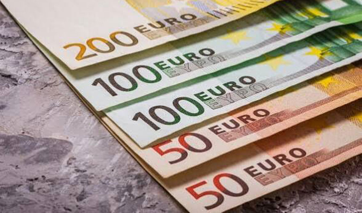 Euro faces worst quarter since 2024