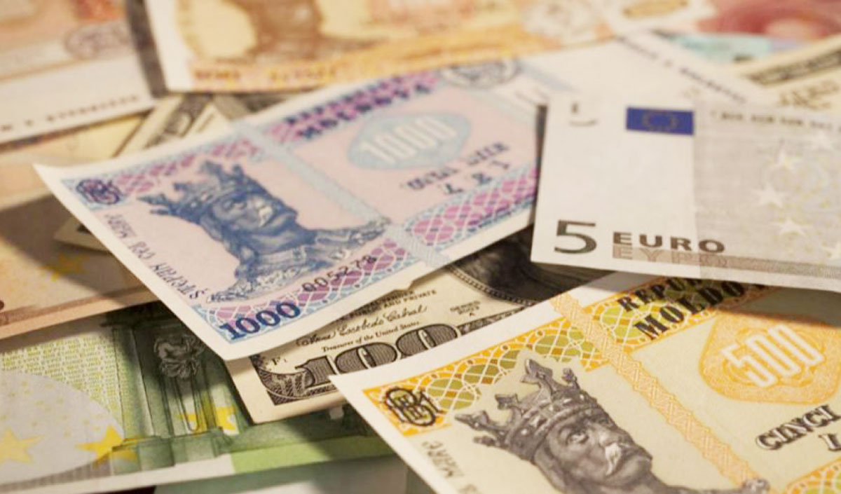 Banks are “underfunded” with cash