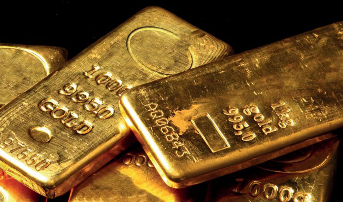 Poland will sell some of its gold to buy weapons