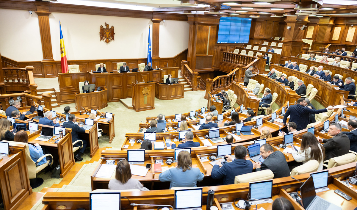 MAN distances itself from the Alternativa bloc, but remains in the faction