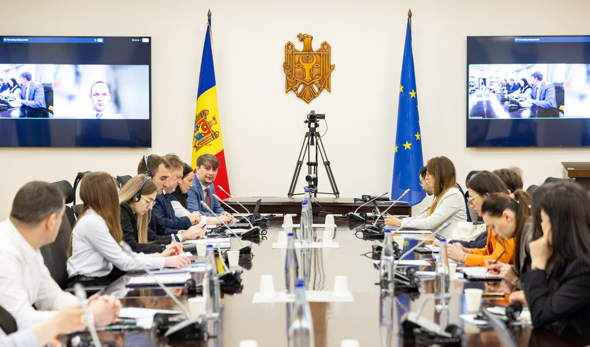 ЕС направил в Молдову экспертов для обучения применению санкций