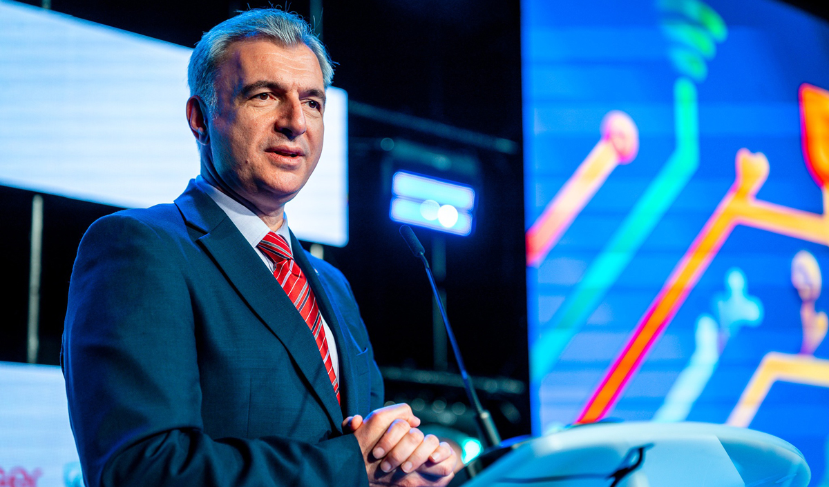 Еуджениу Осмокеску: Готовим смелую реформу – нулевую пошлину на импорт для производителей