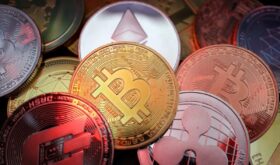 1613-moved_LYNXMPEK7B0J9_L bitcoin
