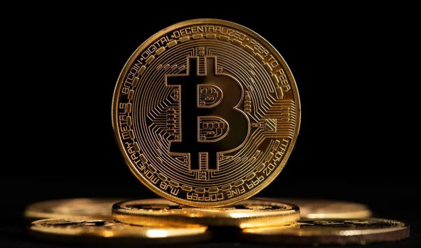 Инфляция в США ускорилась до 3,3%. Биткоин не отреагировал Биткоин