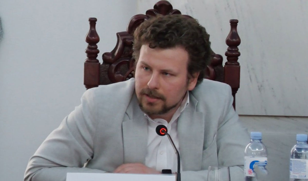 Moldovan scientists urged to master AI