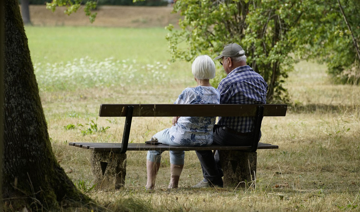 Voucherele preferențiale vor fi disponibile pentru toți veteranii muncii