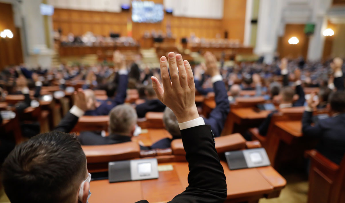 Румыния блокирует продажу государственных акций до конца 2027 года