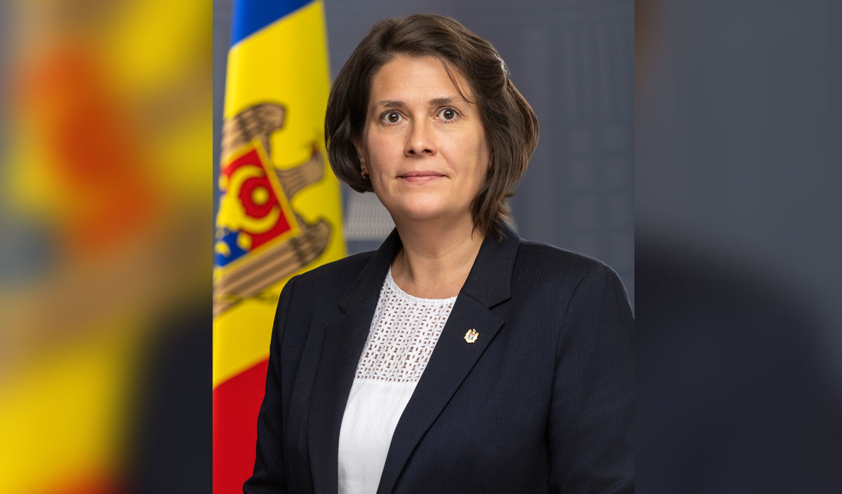 Liliana Iaconi: „Da, o localitate mare poate atrage investiții, dar satele mici trebuie să fie protejate pentru a nu-și pierde vocea”