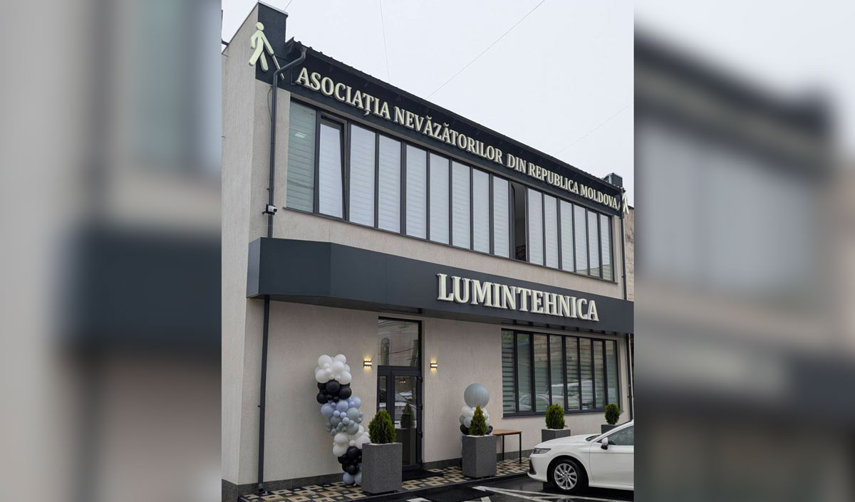 La „Lumintehnica” a fost lansat un nou utilaj pentru producerea șervețelelor de bucătărie